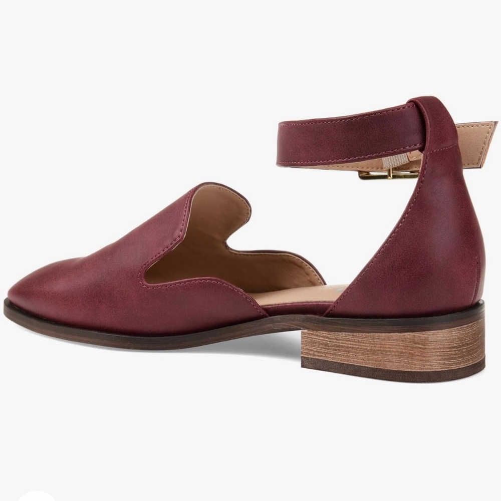 Brinley Co. Womens Square Toe Ankle Strap Flat Wine, 7 Regular US